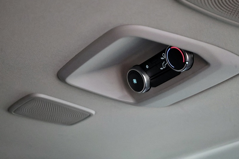 Ford Tourneo Custom Titanium Luxe 1 Private Owner + NO VAT + £68,000 List Price Image 20