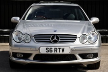 Mercedes-Benz CLK 320 Elegance Factory AMG Styling + AMG Wheels + Sunroof + Very Rare - Thumb 3
