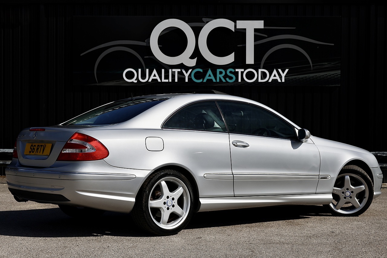 Mercedes-Benz CLK 320 Elegance Factory AMG Styling + AMG Wheels + Sunroof + Very Rare - Large 10
