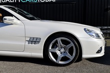 Mercedes-Benz SL 350 AMG Sport Pack AMG Sports Pack + Pano Roof + Air Scarf - Thumb 17