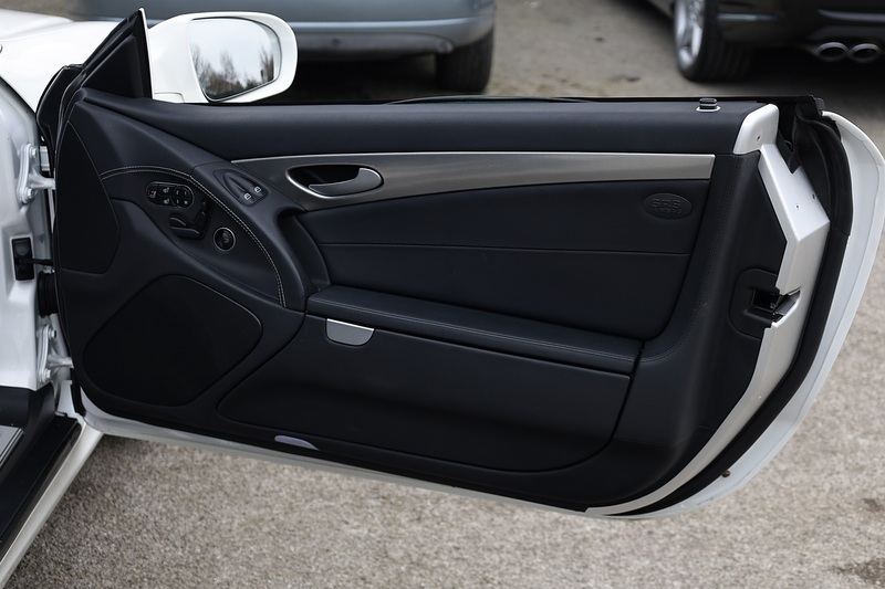 Mercedes-Benz SL 350 Sport Pack + Panoramic Roof + Air Scarf Image 21