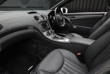 Mercedes-Benz SL 350 Sport Pack + Panoramic Roof + Air Scarf - Thumb 4