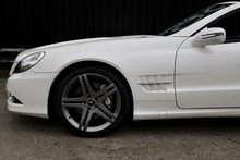 Mercedes-Benz SL 350 Sport Pack + Panoramic Roof + Air Scarf - Thumb 35
