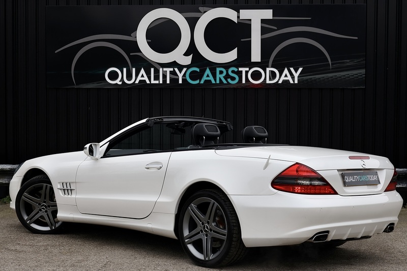 Mercedes-Benz SL 350 Sport Pack + Panoramic Roof + Air Scarf Image 12