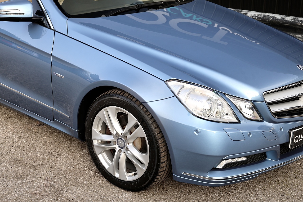 Mercedes-Benz E350 CDI SE Convertible 1 Lady Owner + 15 Mercedes Main Dealer Services + Outstanding* - Large 43