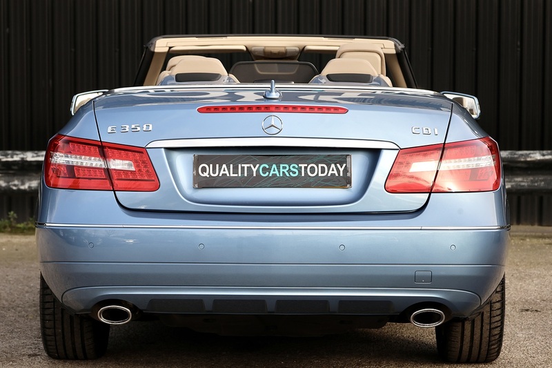 Mercedes-Benz E350 CDI SE Convertible 1 Lady Owner + 15 Mercedes Main Dealer Services + Outstanding* Image 4