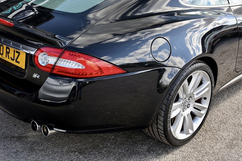 Jaguar XKR Ultimate Black + Ivory Soft Grain + High Spec Image 12