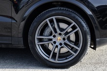 Porsche Cayenne S Pano Roof + 14 Way Comfort Heated Seats + PASM + BOSE - Thumb 27