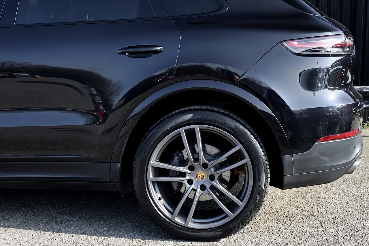 Porsche Cayenne S Pano Roof + 14 Way Comfort Heated Seats + PASM + BOSE - Large 23