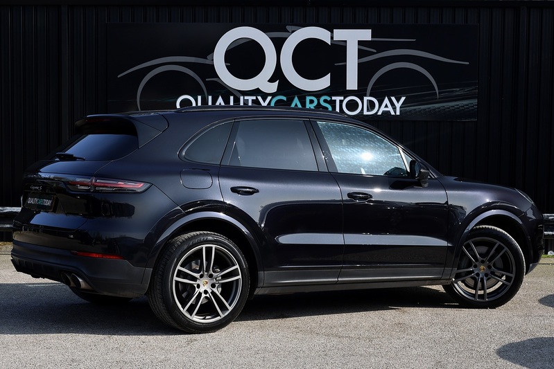 Porsche Cayenne S Pano Roof + 14 Way Comfort Heated Seats + PASM + BOSE Image 9