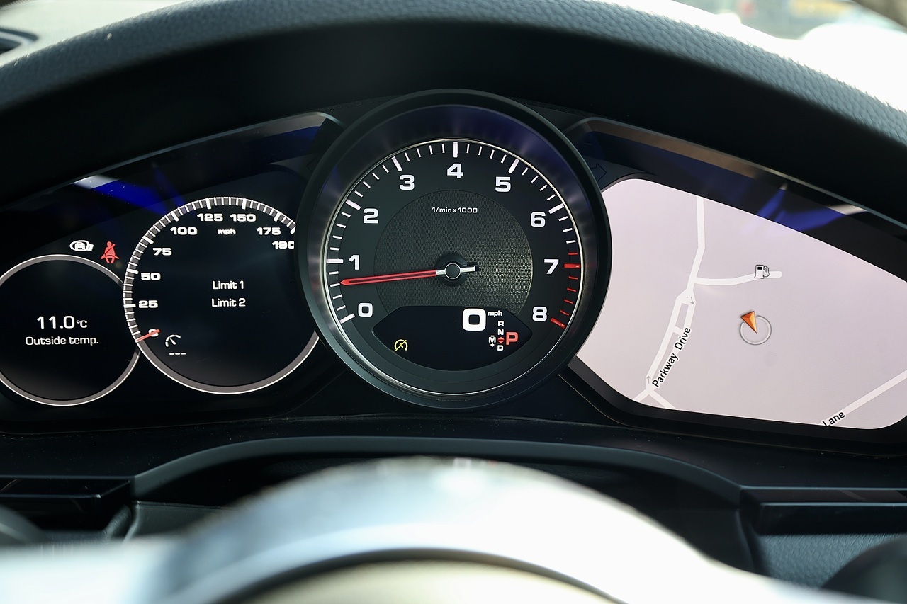 Porsche Cayenne S Pano Roof + 14 Way Comfort Heated Seats + PASM + BOSE - Large 35