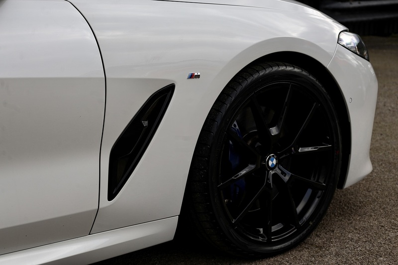 BMW 840d xDrive Full BMW Main Dealer History + Huge Specification Image 19