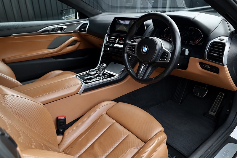 BMW 840d xDrive Full BMW Main Dealer History + Huge Specification Image 6