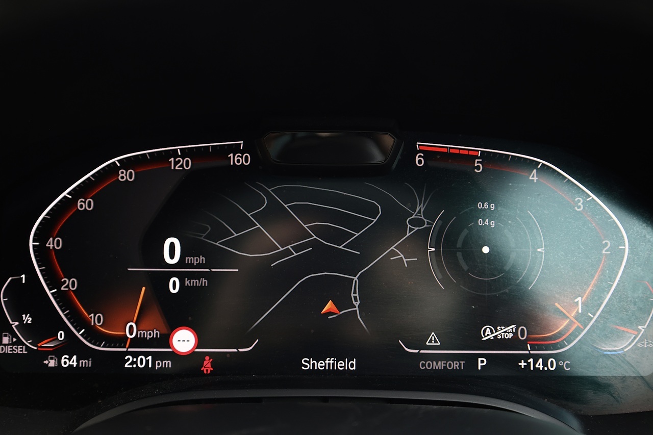 BMW 840d xDrive Full BMW Main Dealer History + Huge Specification - Large 26