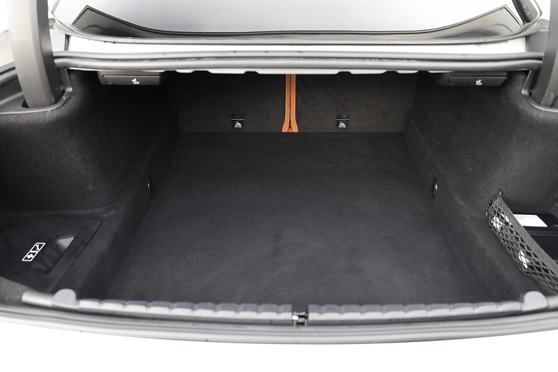 BMW 840d xDrive Full BMW Main Dealer History + Huge Specification Image 31