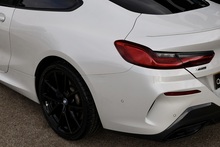 BMW 840d xDrive Full BMW Main Dealer History + Huge Specification - Thumb 36