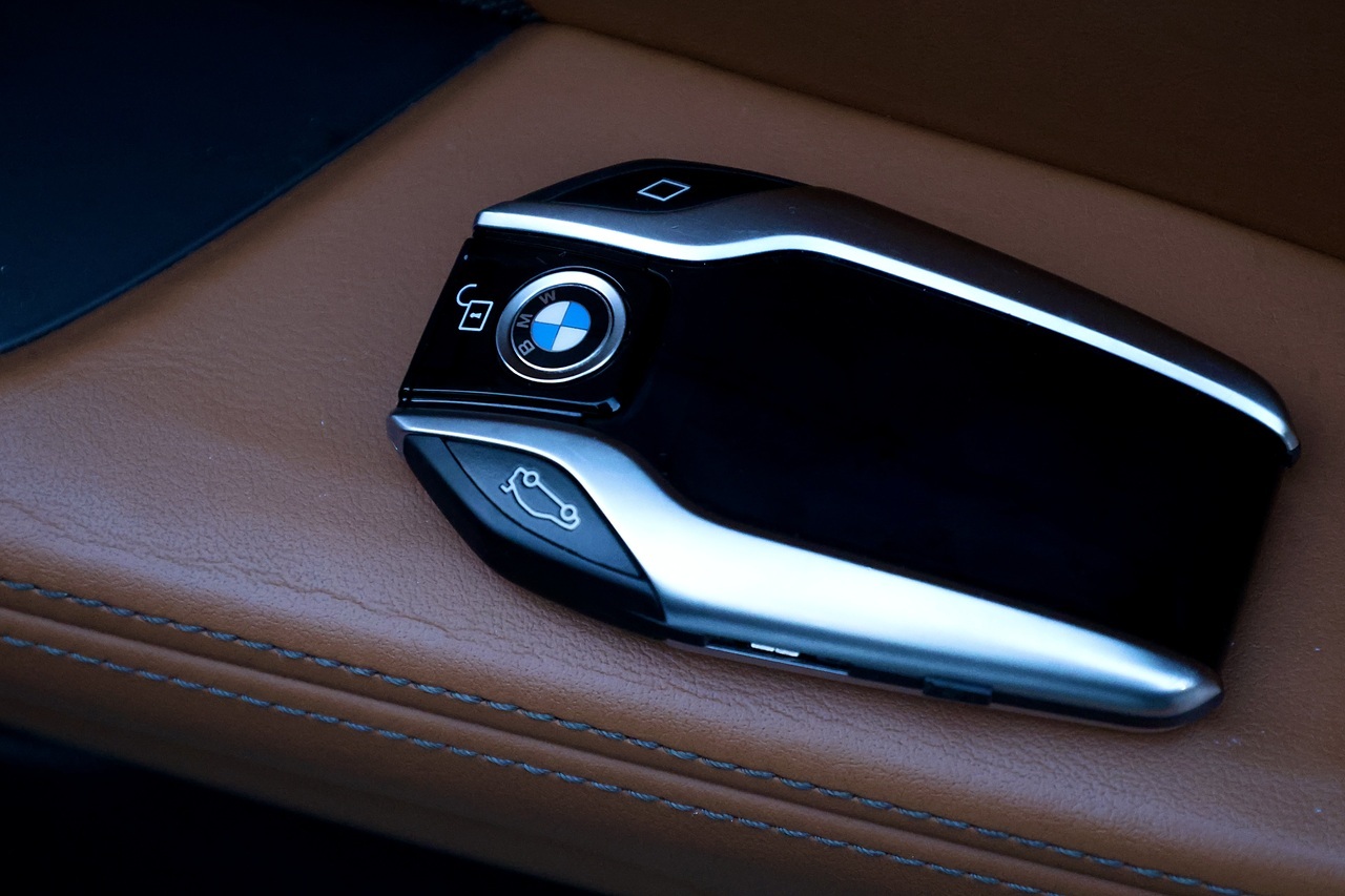 BMW 840d xDrive Full BMW Main Dealer History + Huge Specification - Large 49