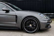 Porsche Panamera 4 Sport Turismo 2 Former Keepers + Full Service History + £81k List Price - Thumb 18