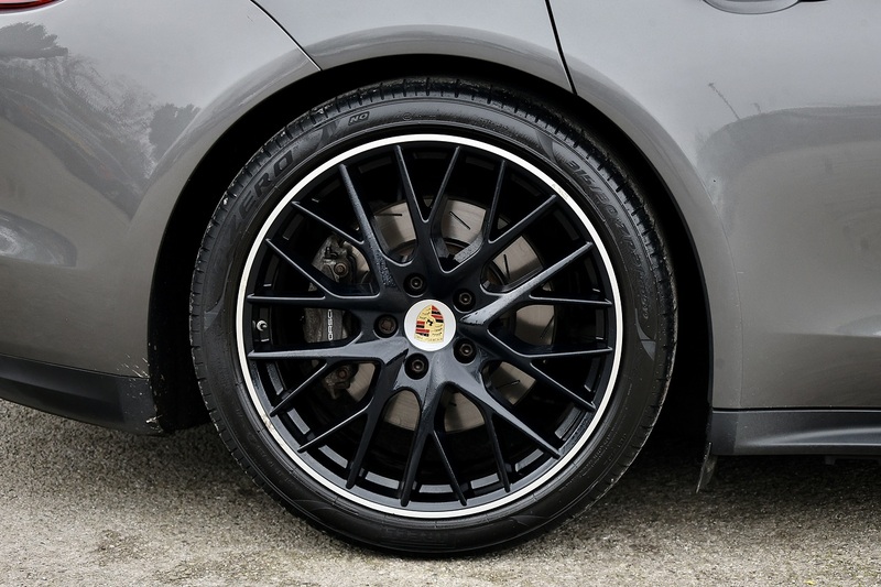 Porsche Panamera 4 Sport Turismo 2 Former Keepers + Full Service History + £81k List Price Image 35