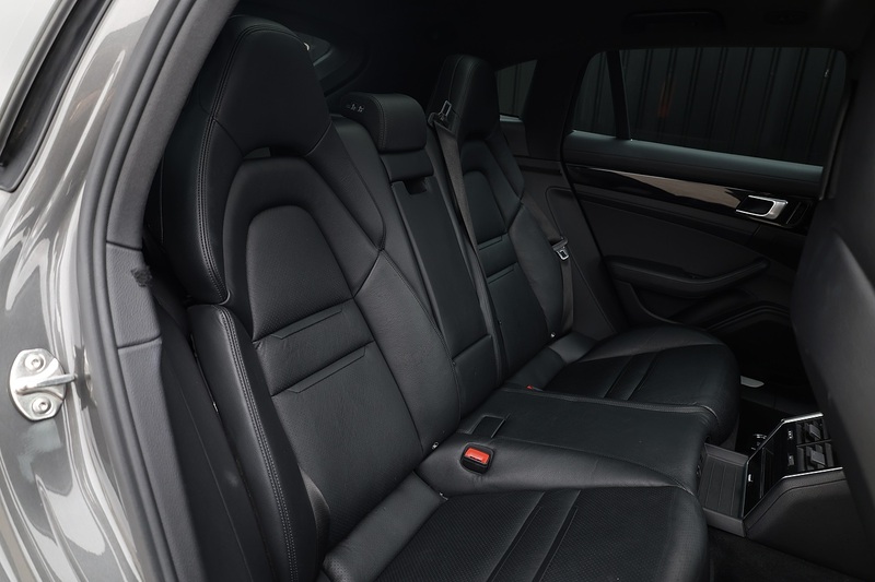Porsche Panamera 4 Sport Turismo 2 Former Keepers + Full Service History + £81k List Price Image 20