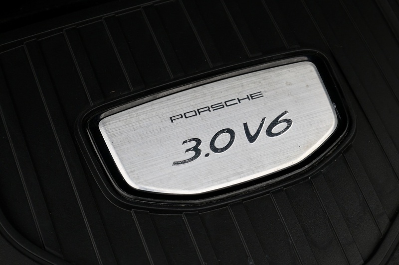 Porsche Panamera 4 Sport Turismo 2 Former Keepers + Full Service History + £81k List Price Image 23