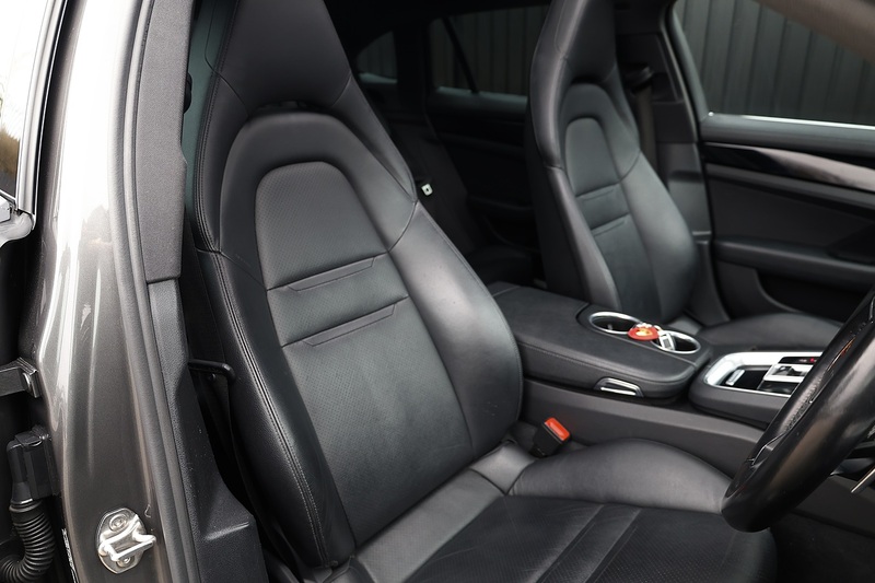 Porsche Panamera 4 Sport Turismo 2 Former Keepers + Full Service History + £81k List Price Image 24