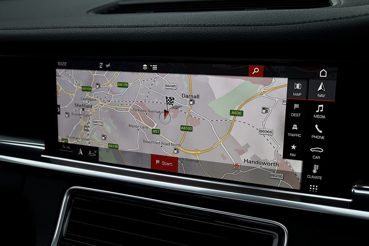 Porsche Panamera 4 Sport Turismo 2 Former Keepers + Full Service History + £81k List Price - Large 25