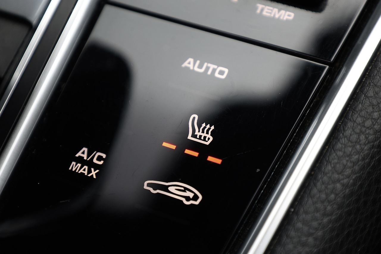 Porsche Panamera 4 Sport Turismo 2 Former Keepers + Full Service History + £81k List Price - Large 28