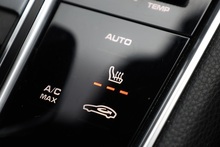 Porsche Panamera 4 Sport Turismo 2 Former Keepers + Full Service History + £81k List Price - Thumb 28