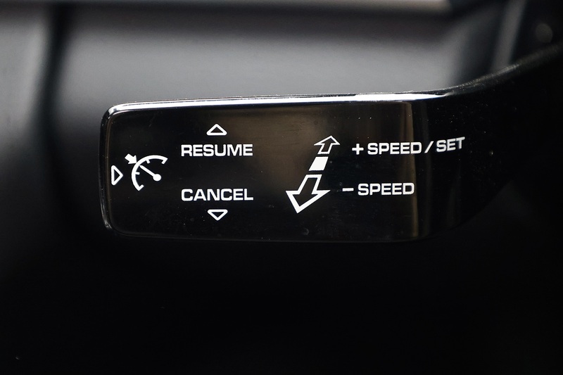 Porsche Panamera 4 Sport Turismo 2 Former Keepers + Full Service History + £81k List Price Image 29