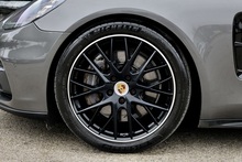 Porsche Panamera 4 Sport Turismo 2 Former Keepers + Full Service History + £81k List Price - Thumb 38