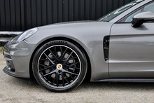 Porsche Panamera 4 Sport Turismo 2 Former Keepers + Full Service History + £81k List Price - Thumb 32