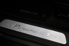 Porsche Panamera 4 Sport Turismo 2 Former Keepers + Full Service History + £81k List Price - Thumb 40