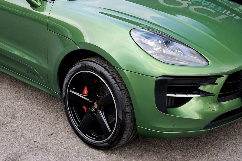 Porsche Macan GTS 1 Owner + SportDesign Pack + Pano Roof + PASM + Sport Chrono Image 16
