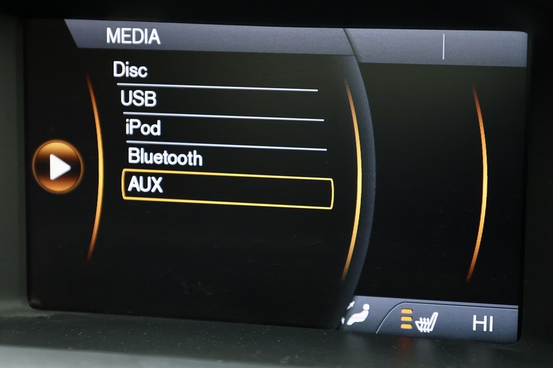 Volvo S60 D3 SE 1 Owner + Full Volvo Main Dealer + Sat Nav + DAB + Heated Leather Image 17