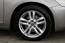 Volvo S60 D3 SE 1 Owner + Full Volvo Main Dealer + Sat Nav + DAB + Heated Leather - Thumb 35