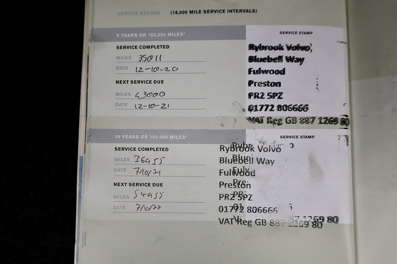 Volvo S60 D3 SE 1 Owner + Full Volvo Main Dealer + Sat Nav + DAB + Heated Leather Image 25