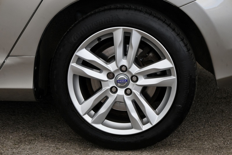 Volvo S60 D3 SE 1 Owner + Full Volvo Main Dealer + Sat Nav + DAB + Heated Leather Image 36