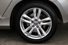 Volvo S60 D3 SE 1 Owner + Full Volvo Main Dealer + Sat Nav + DAB + Heated Leather - Thumb 36