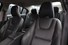 Volvo S60 D3 SE 1 Owner + Full Volvo Main Dealer + Sat Nav + DAB + Heated Leather - Thumb 9