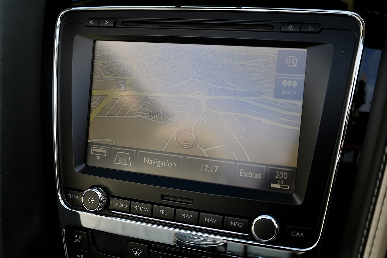 Bentley Continental GTC W12 1 Former Keeper + Mulliner Driving Spec + Neck Warmer - Large 15