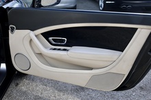 Bentley Continental GTC W12 1 Former Keeper + Mulliner Driving Spec + Neck Warmer - Thumb 18