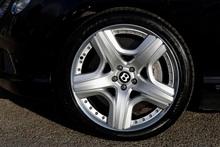 Bentley Continental GTC W12 1 Former Keeper + Mulliner Driving Spec + Neck Warmer - Thumb 32