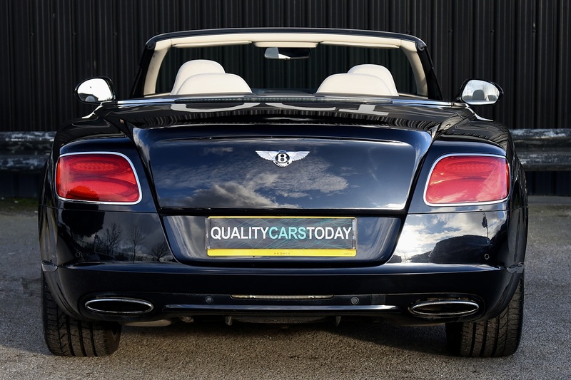 Bentley Continental GTC W12 1 Former Keeper + Mulliner Driving Spec + Neck Warmer Image 4