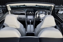 Bentley Continental GTC W12 1 Former Keeper + Mulliner Driving Spec + Neck Warmer - Thumb 38