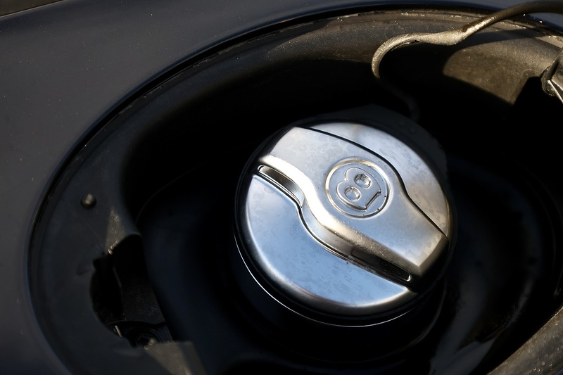 Bentley Continental GTC W12 1 Former Keeper + Mulliner Driving Spec + Neck Warmer Image 43