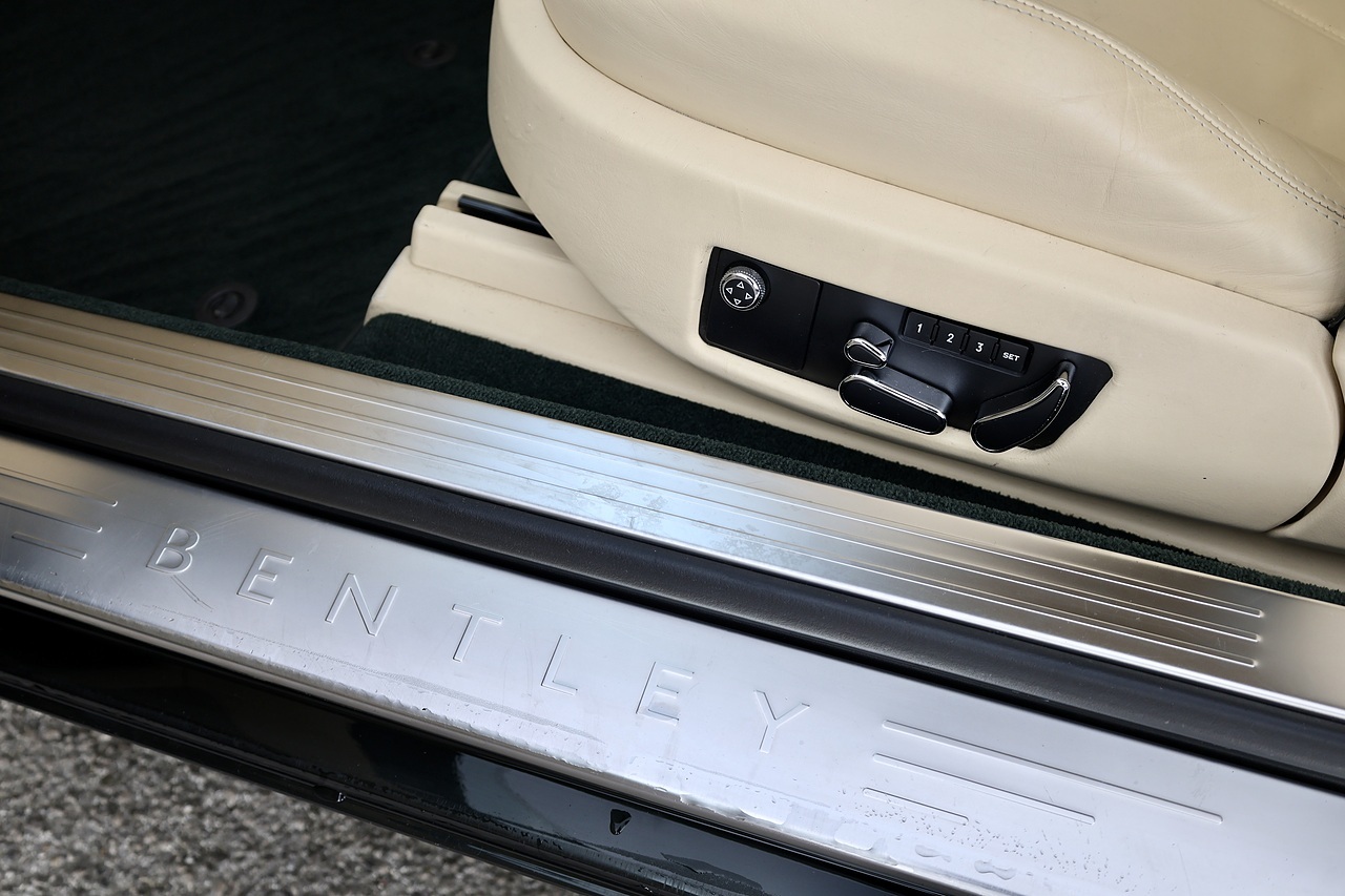 Bentley Continental GT W12 Full Service History + Very Rare Spec + Cherished Plate - Large 28