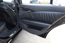 Mercedes-Benz E500 Avantgarde Very Rare Model + Comprehensive History - Thumb 22