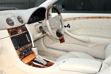 Mercedes-Benz CLK 200 Elegance 1 Former Keeper + Just Serviced by Mercedes + Rare Spec - Thumb 5