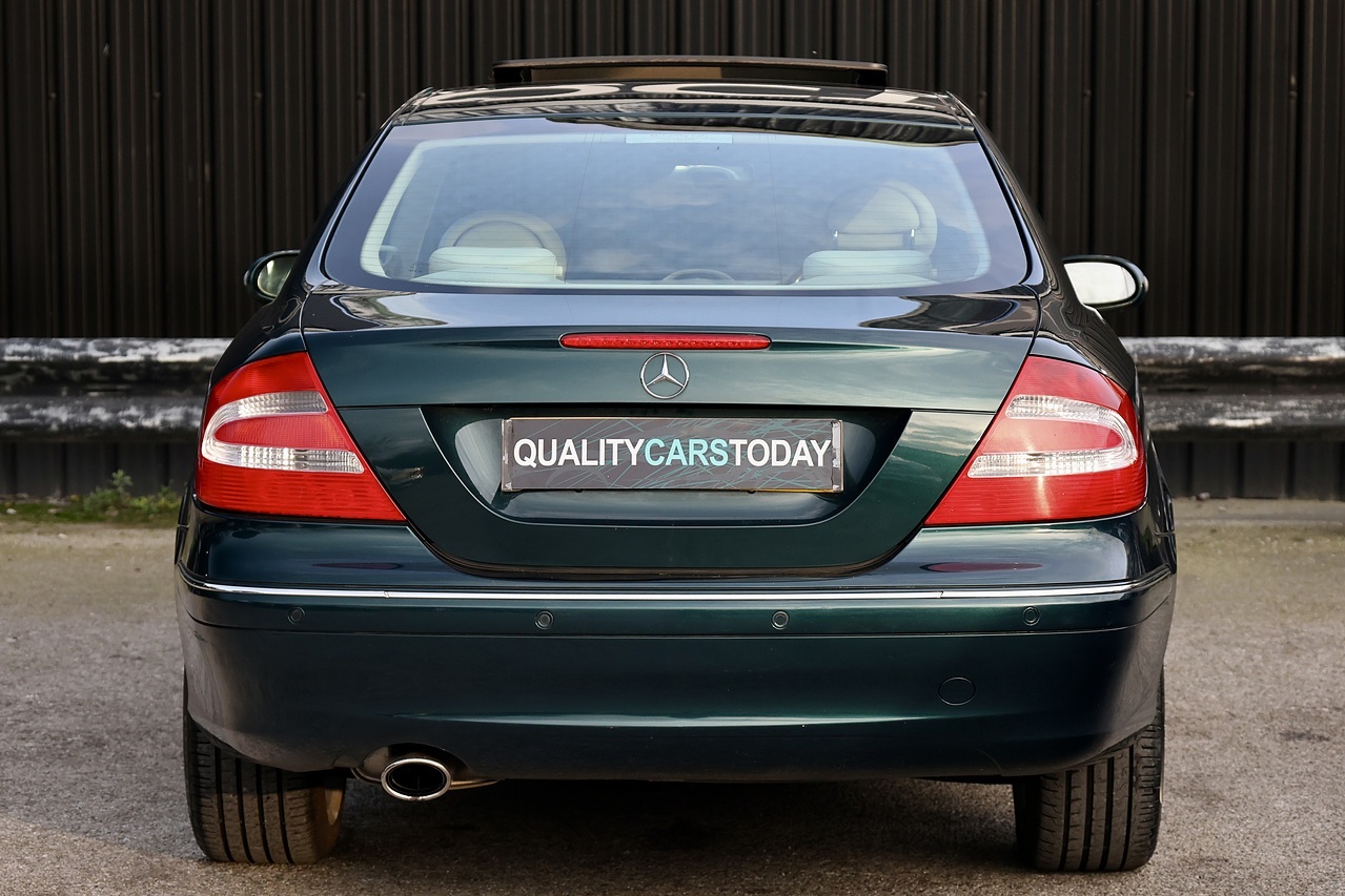 Mercedes-Benz CLK 200 Elegance 1 Former Keeper + Just Serviced by Mercedes + Rare Spec - Large 4